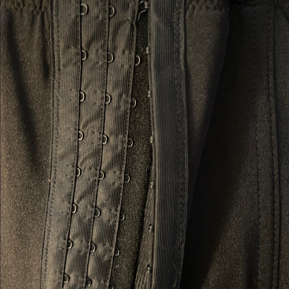 Sexy Black/Silver Studded Corset NWT Size XL - Picture 8 of 8